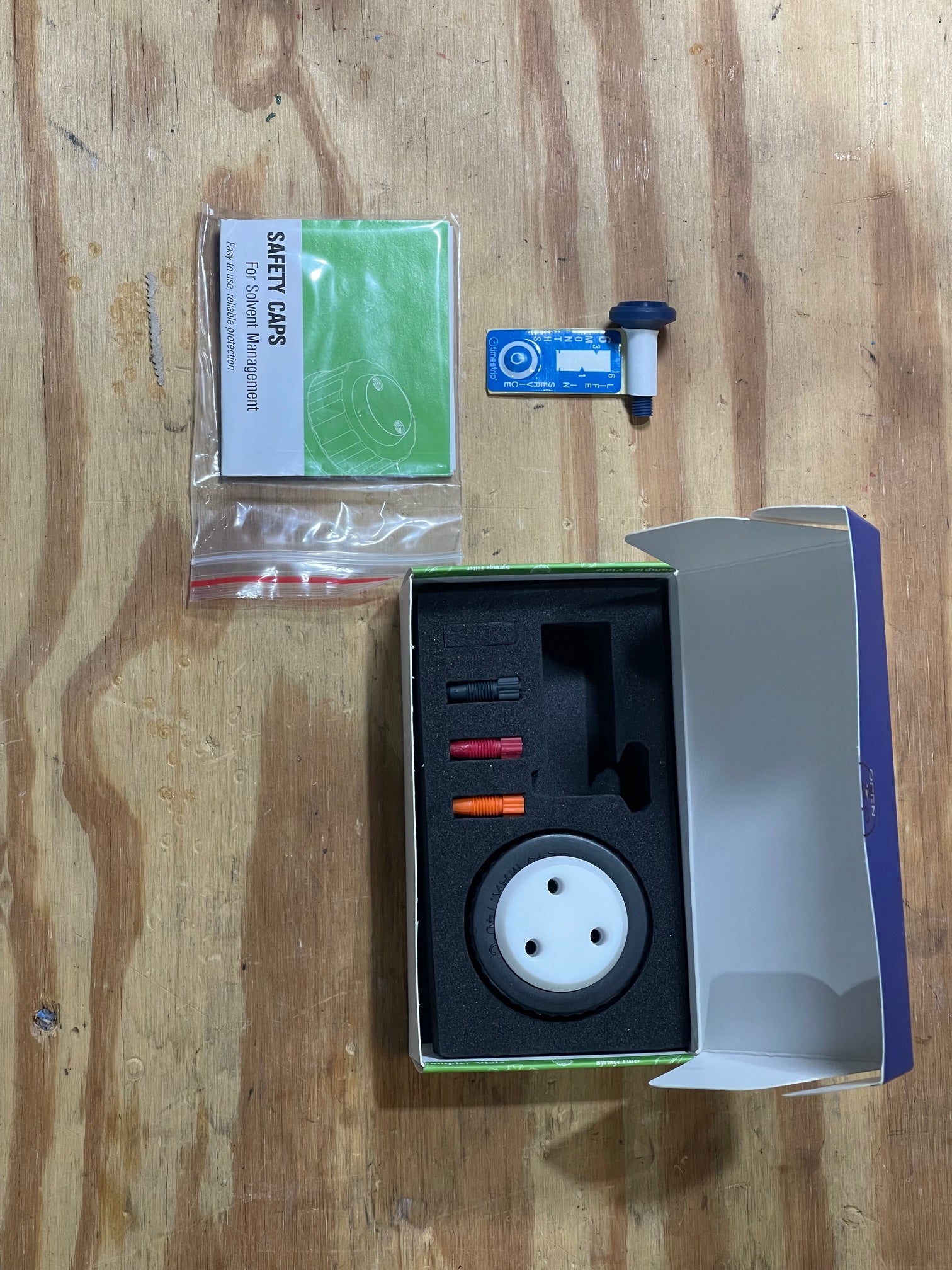 HPLC Solvent Waste Safety Cap – 3 Port (GL45) with Integrated Vent Filter